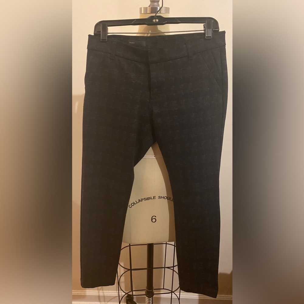 Kut from the Kloth size 6P Skinny Ankle Pants Like New
